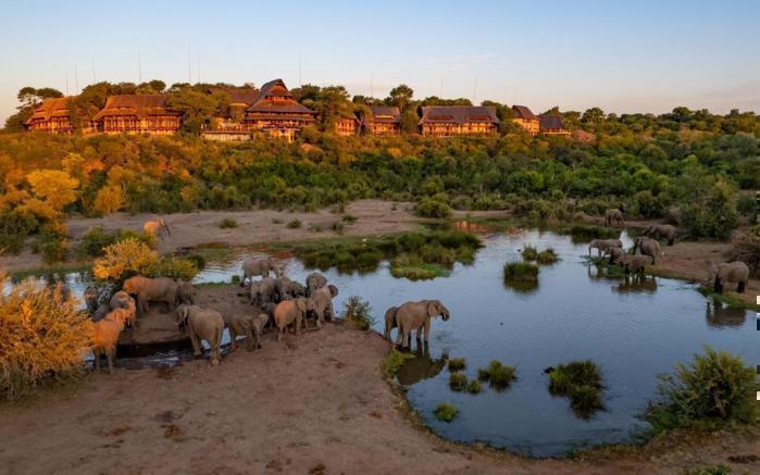  Victoria Falls Safari Lodge Package (3 Nights) in Africa / Zimbabwe, image_1