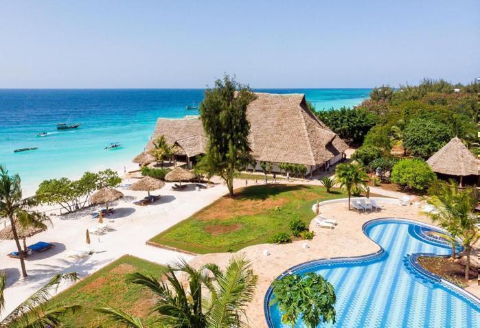  Sandies Baobab Beach in IOI / Zanzibar, image_1