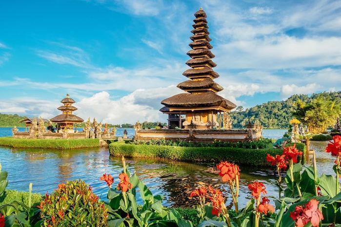 Singapore & Bali Escape: 7 Nights of City Glam & Island Bliss in Far East / Singapore, image_3