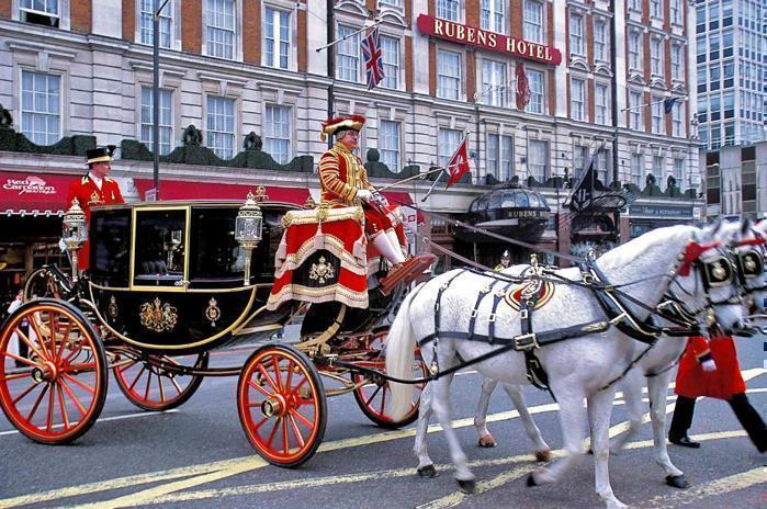  The Rubens at the Palace in Europe / England, image_3