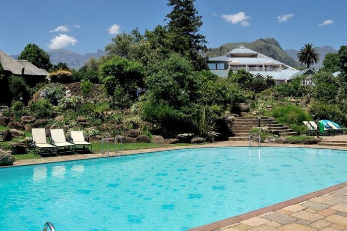  Cathedral Peak Hotel in South Africa / Drakensberg, image_1