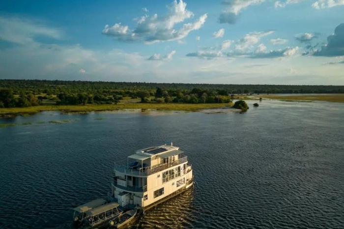  Chobe Princess Safari Boat in Africa / Namibia, image_1