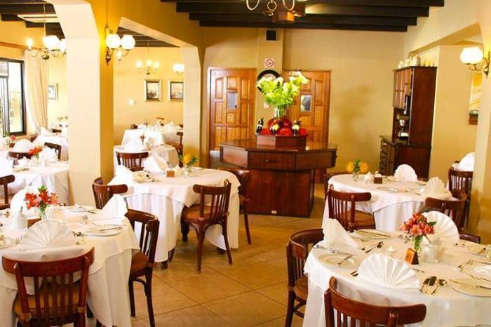  Eight Bells Mountain Inn in South Africa / Western Cape, image_3