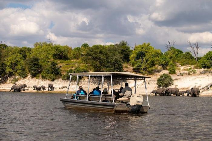  Ichingo Chobe River Lodge in Africa / Namibia, image_3