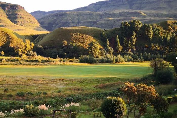  Premier Resort Sani Pass in South Africa / Drakensberg, image_2