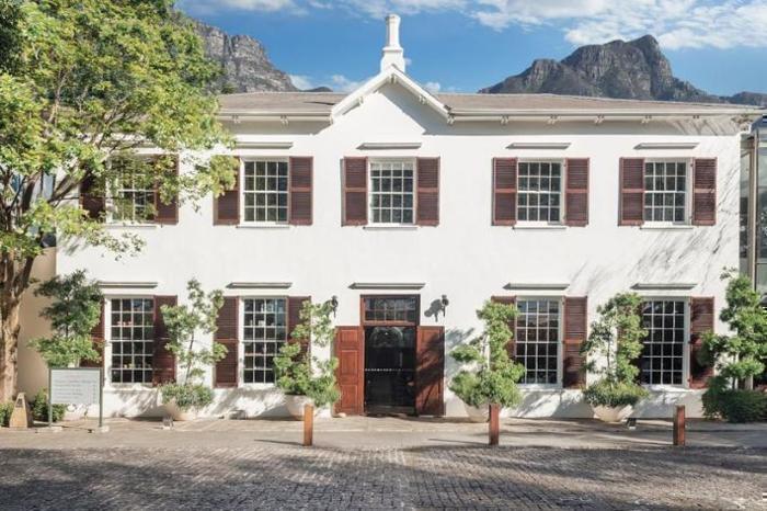  The Vineyard Hotel in South Africa / Cape Town, image_1