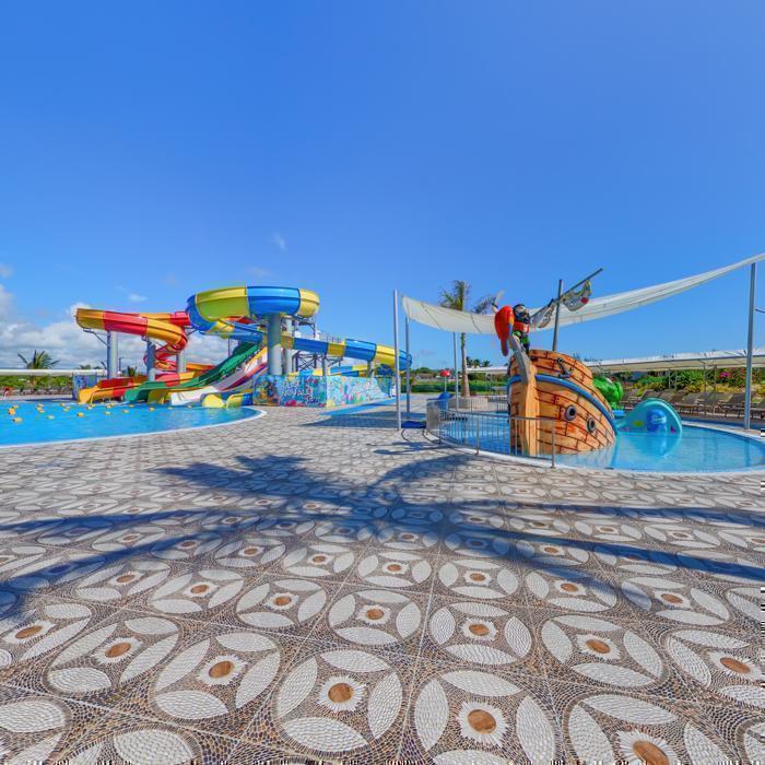 Crystals Beach Resort Belle Mare in IOI / Mauritius, image_2