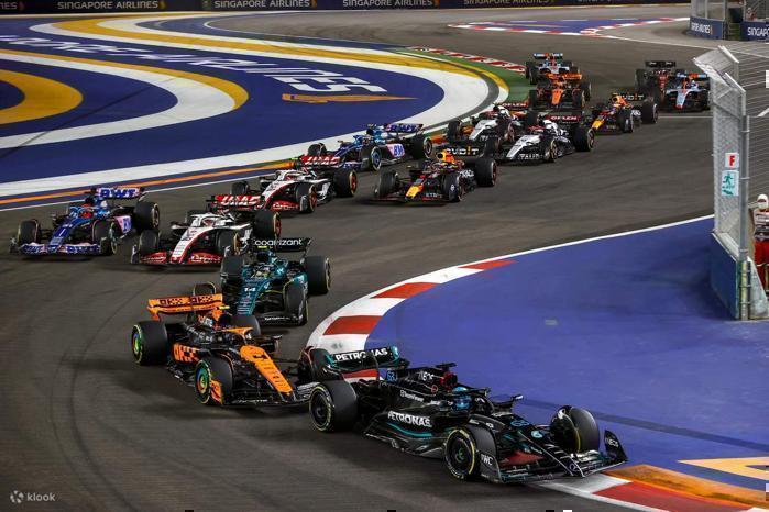 Singapore Grand Prix 2025 Experience (4 Nights) in Far East / Singapore, image_3