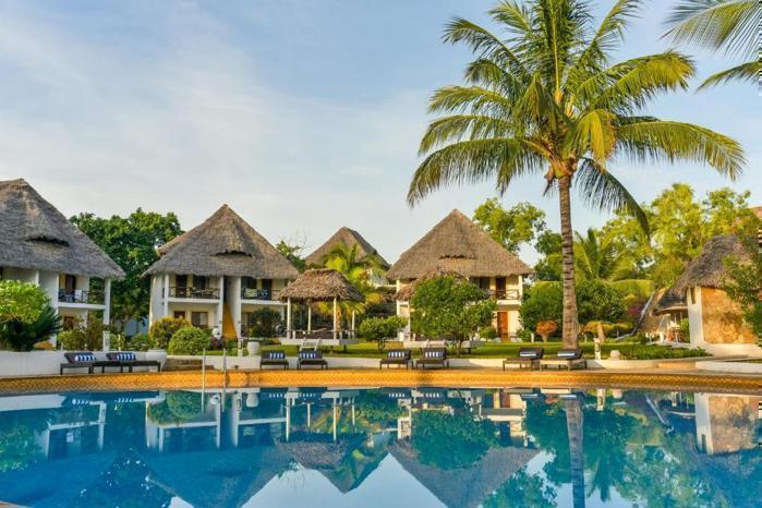  Filao Beach by Sansi in IOI / Zanzibar, image_3