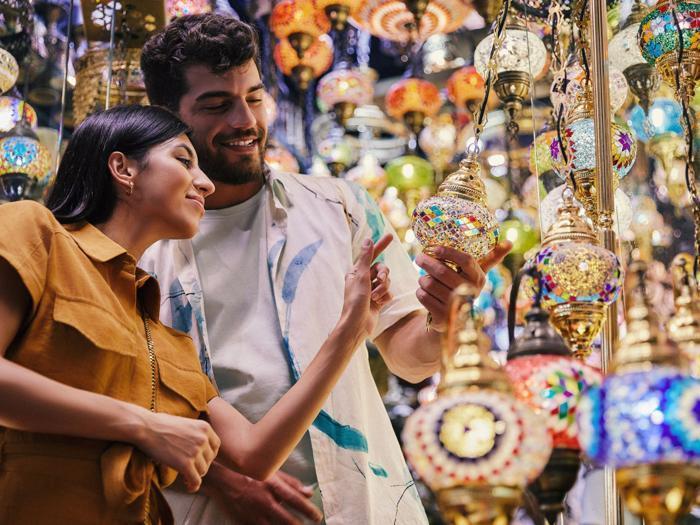 Glamour and Bargains: Dubai & Mumbai Shopping Tour (7 Nights Package) in Middle East / UAE, image_2