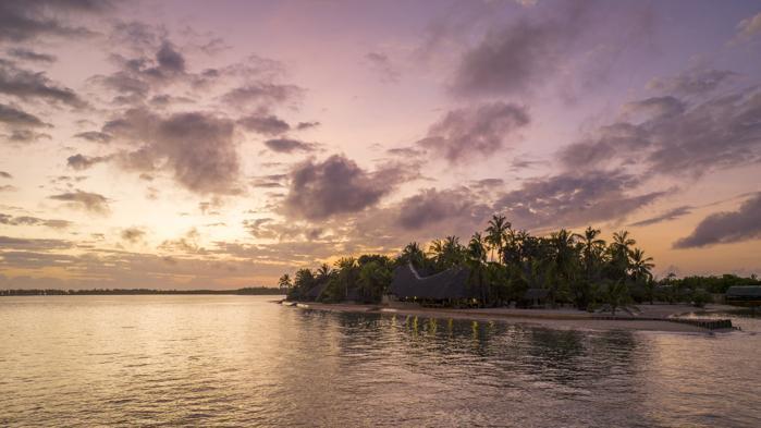  Manda Bay in Africa / Kenya, image_1