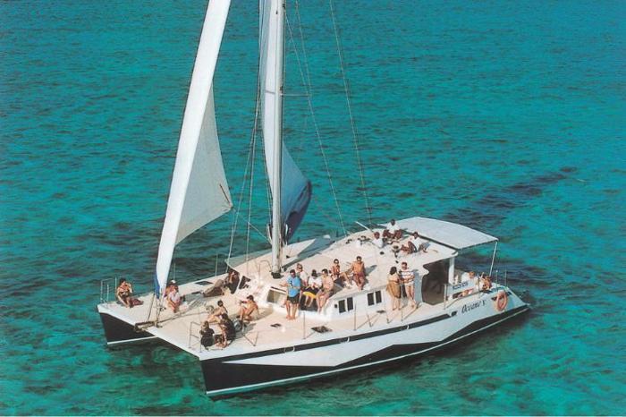 Shared Full Day South East Coast Exclusive Catamaran Cruise in IOI / Mauritius, image_2