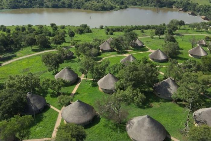 Cradle Moon Lakeside Game Lodge in South Africa / Gauteng, image_2